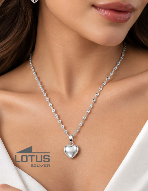 LOTUS SILVER NECKLACE